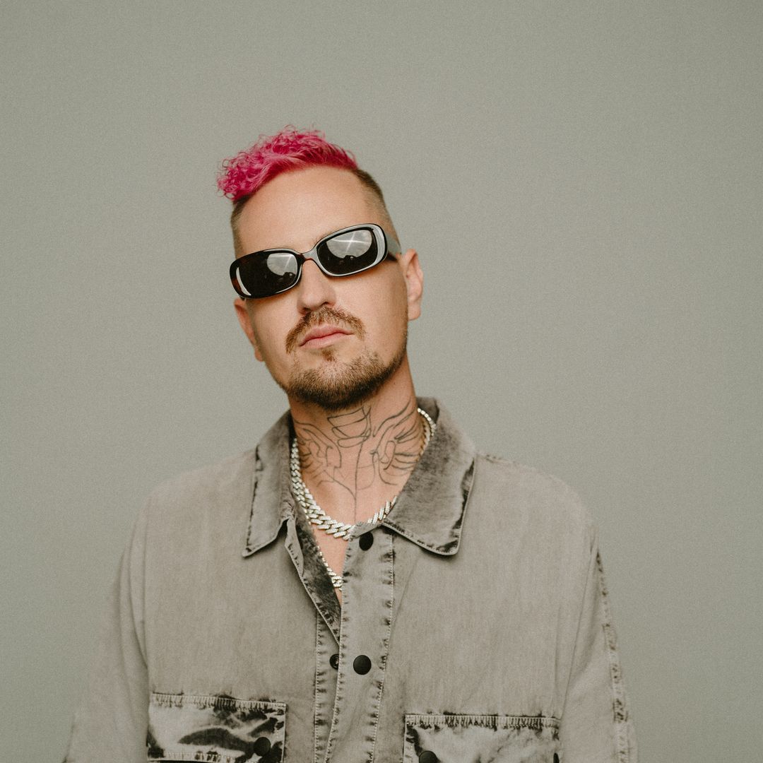 Robin Schulz újabb bepillantást enged érkező kiadványába.